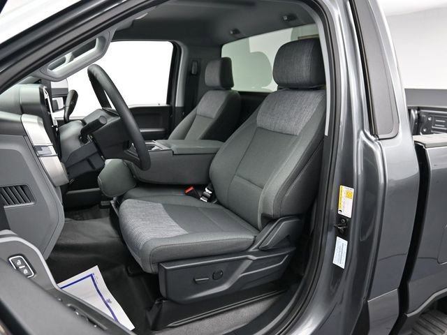 Certified 2025 Ford F350 XLT w/ FX4 Off-Road Package AWD/4WD image 10