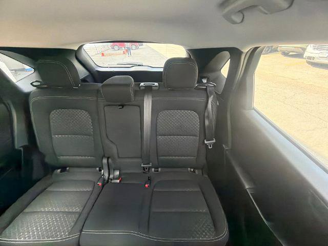 Certified 2025 Ford Escape Active AWD/4WD image 15