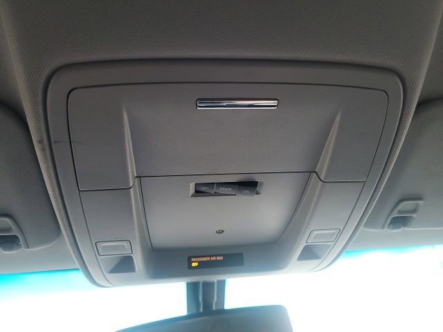 Used 2018 Chevrolet Silverado 1500 Custom w/ Texas Edition image 23