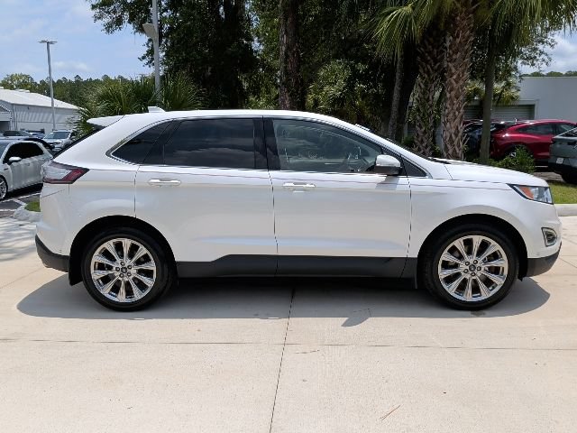 Certified 2018 Ford Edge Titanium w/ Equipment Group 302A AWD/4WD image 4