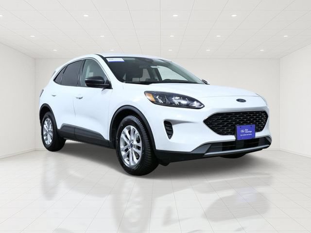 Certified 2022 Ford Escape SE w/ Cold Weather Package
