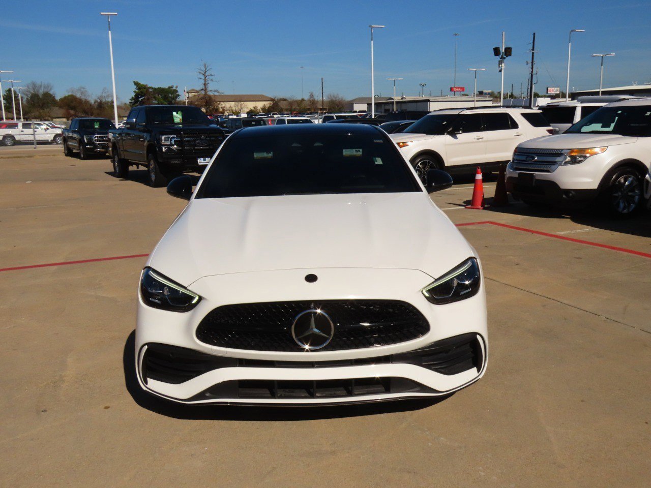 Used 2022 Mercedes-Benz C 300 4MATIC Sedan image 8