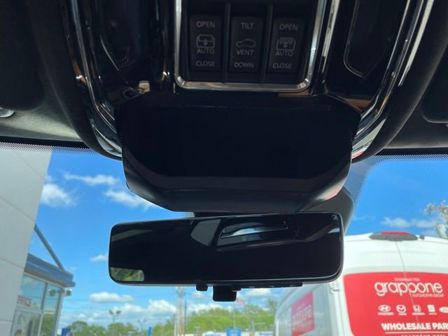 Used 2024 Jeep Grand Cherokee L Summit AWD/4WD image 35