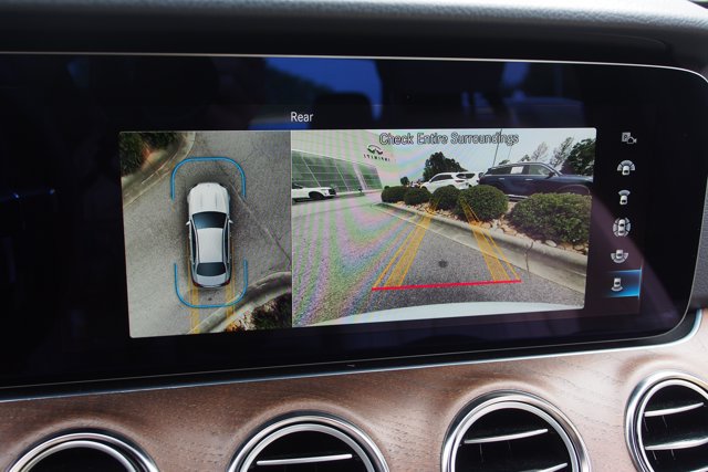 Used 2023 Mercedes-Benz E 350 Sedan image 36