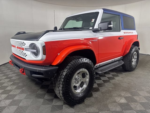 Certified 2025 Ford Bronco Stroppe Edition AWD/4WD image 8