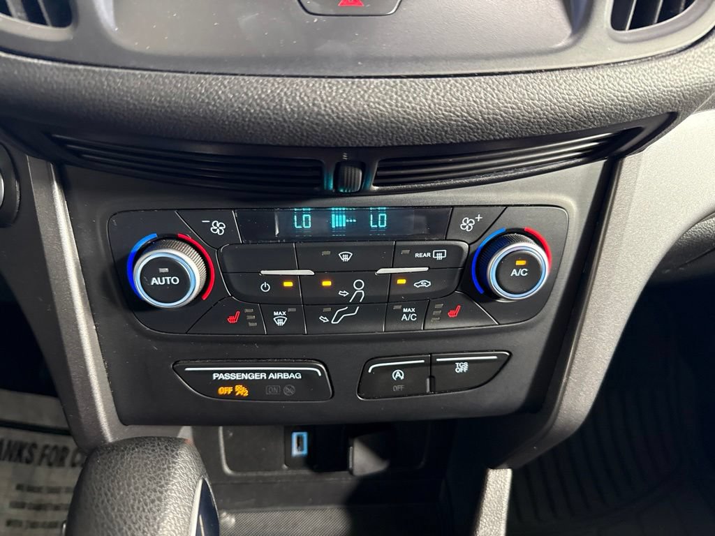 Certified 2019 Ford Escape SE FWD image 25