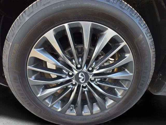 Used 2023 INFINITI QX80 Sensory w/ Cargo Package image 31