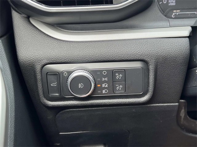 Certified 2022 Ford Explorer XLT w/ Equipment Group 202A image 30