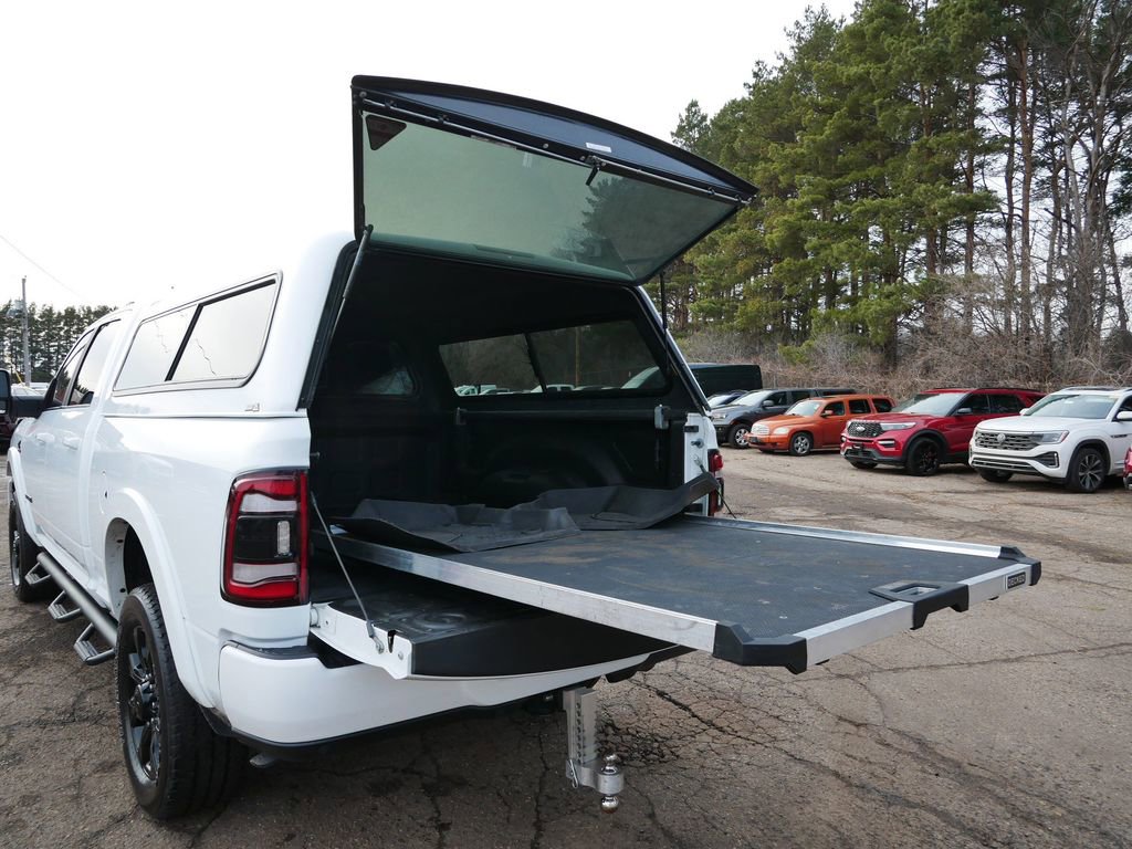 Used 2023 RAM 2500 Limited w/ Night Edition AWD/4WD image 10