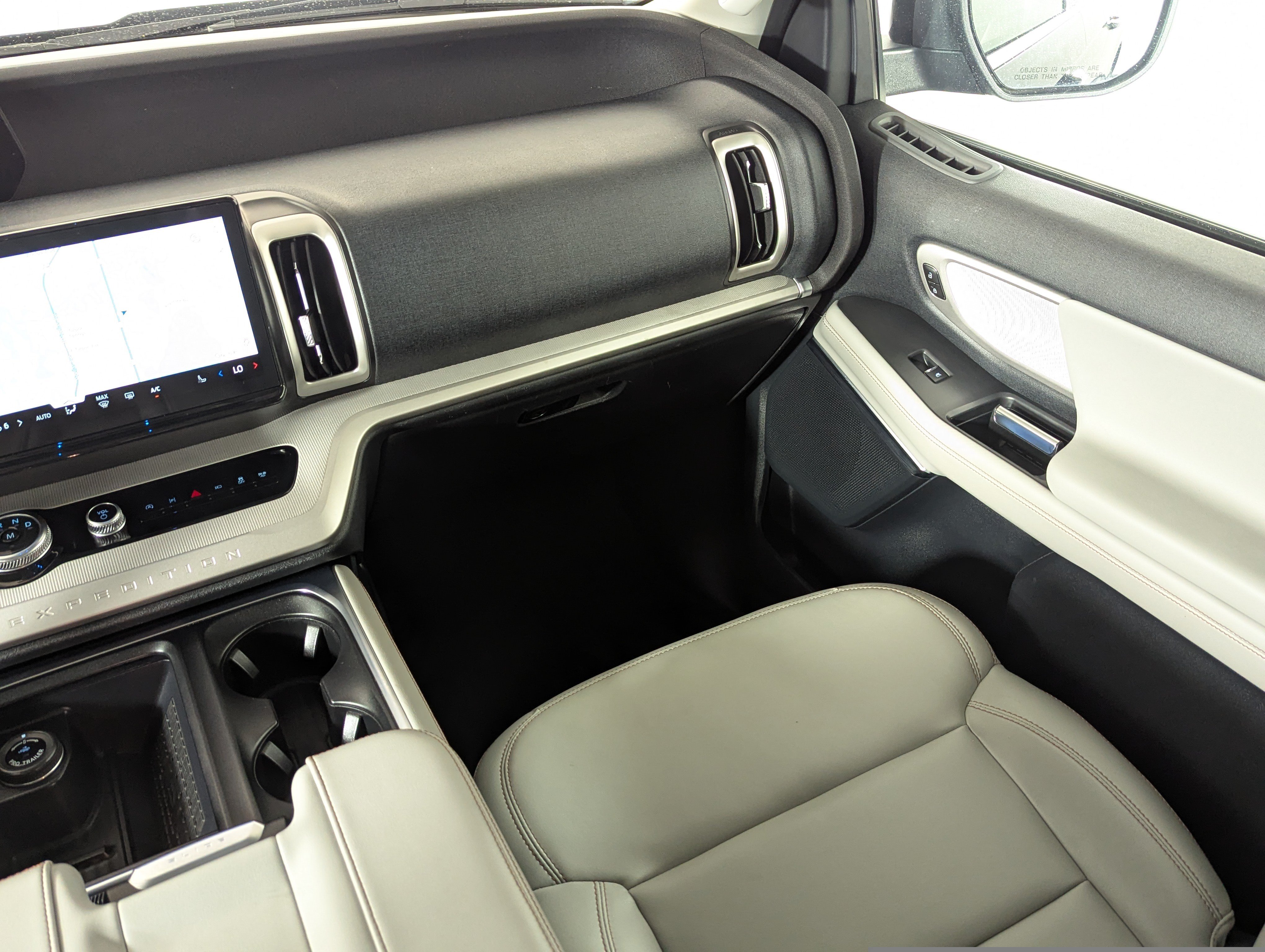 Certified 2025 Ford Expedition Max Active RWD image 18