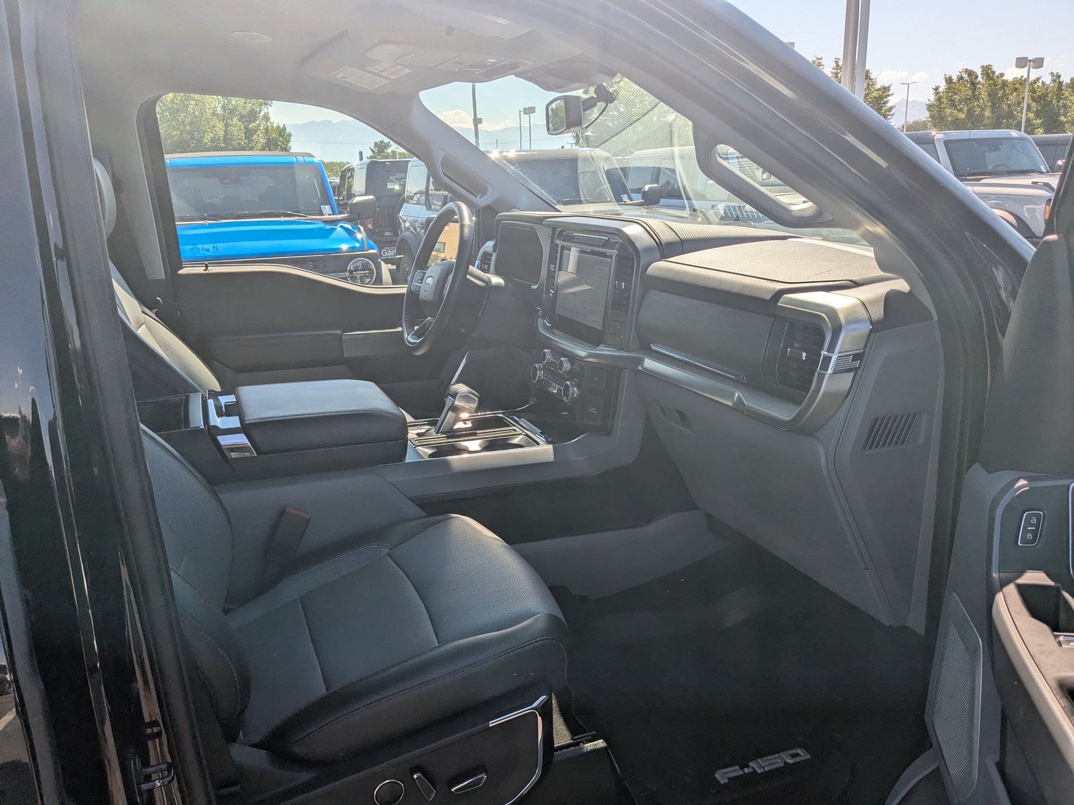 Certified 2024 Ford F150 Lariat w/ Equipment Group 502A High AWD/4WD image 34