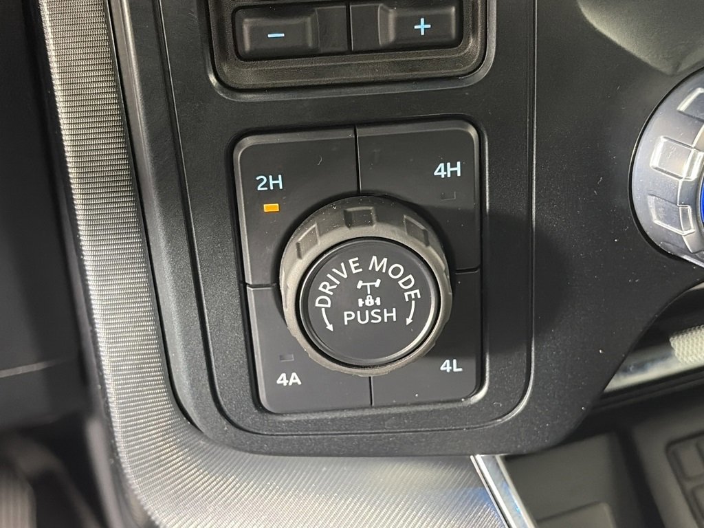 Certified 2025 Ford F150 Platinum w/ Equipment Group 702A High image 24