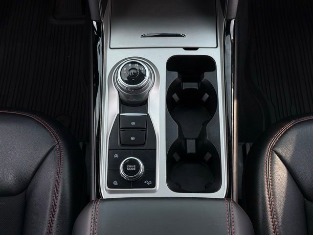 Certified 2024 Ford Explorer ST-Line w/ Class IV Trailer Tow Package image 31
