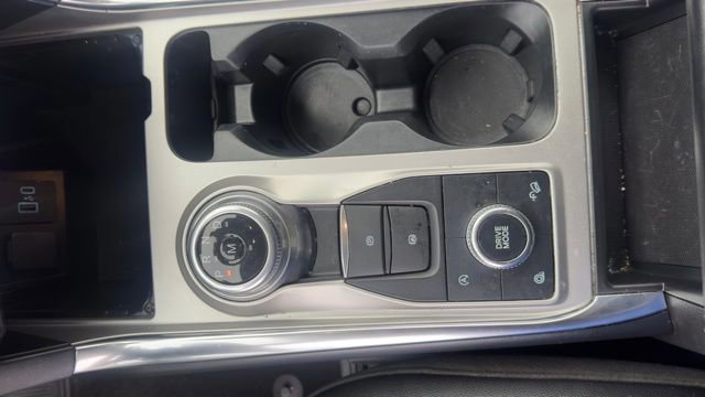 Certified 2021 Ford Explorer XLT w/ Equipment Group 202A image 18