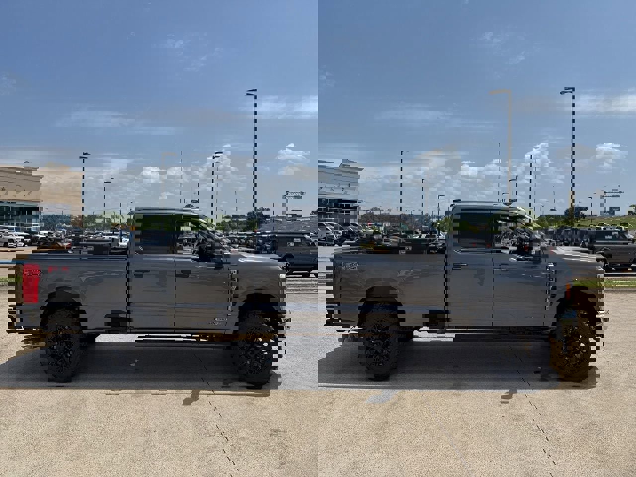 Certified 2024 Ford F250 XLT image 17