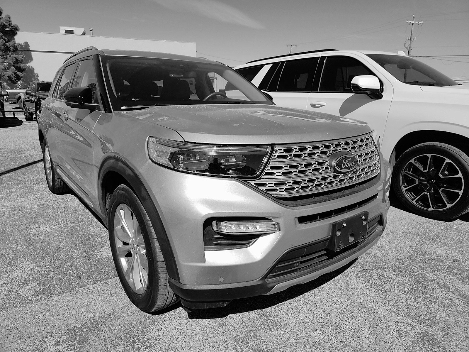 Certified 2020 Ford Explorer Limited w/ Class III Trailer Tow Package