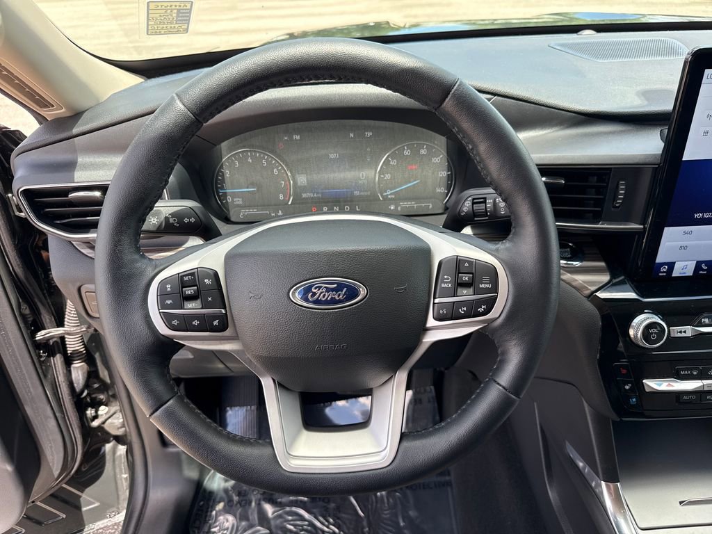 Certified 2023 Ford Explorer Limited w/ Limited Technology Package image 14