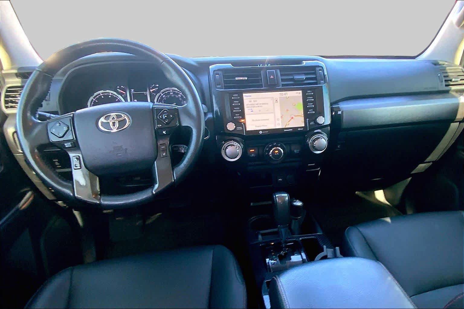 Used 2021 Toyota 4Runner Venture AWD/4WD image 16
