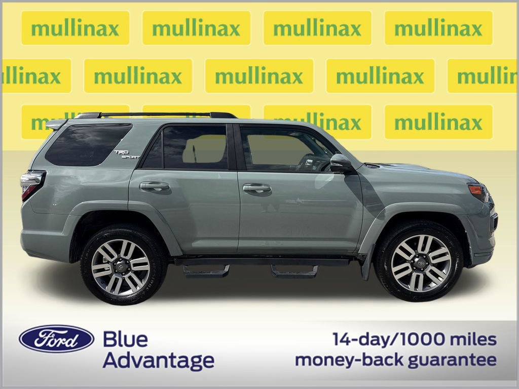 Used 2022 Toyota 4Runner TRD Sport w/ Technology Package AWD/4WD image 2