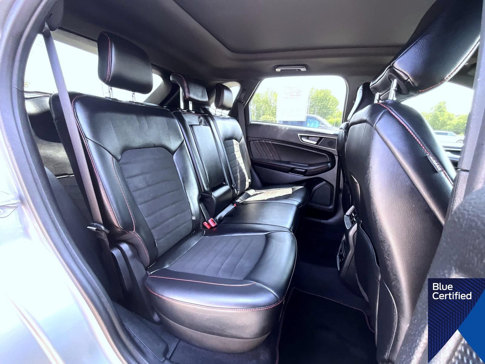 Certified 2024 Ford Edge ST-Line AWD/4WD image 19