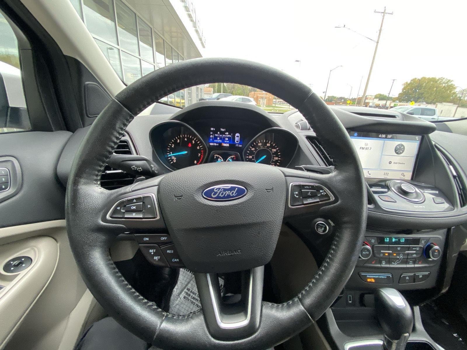 Certified 2017 Ford Escape Titanium AWD/4WD image 15