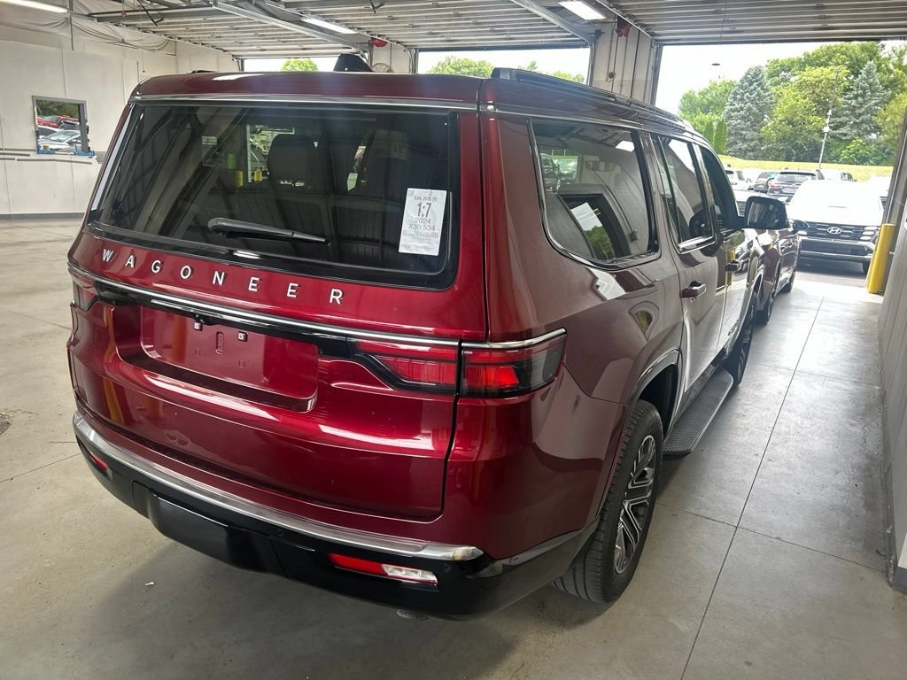 Used 2024 Jeep Wagoneer 4WD w/ Premium Group I image 8