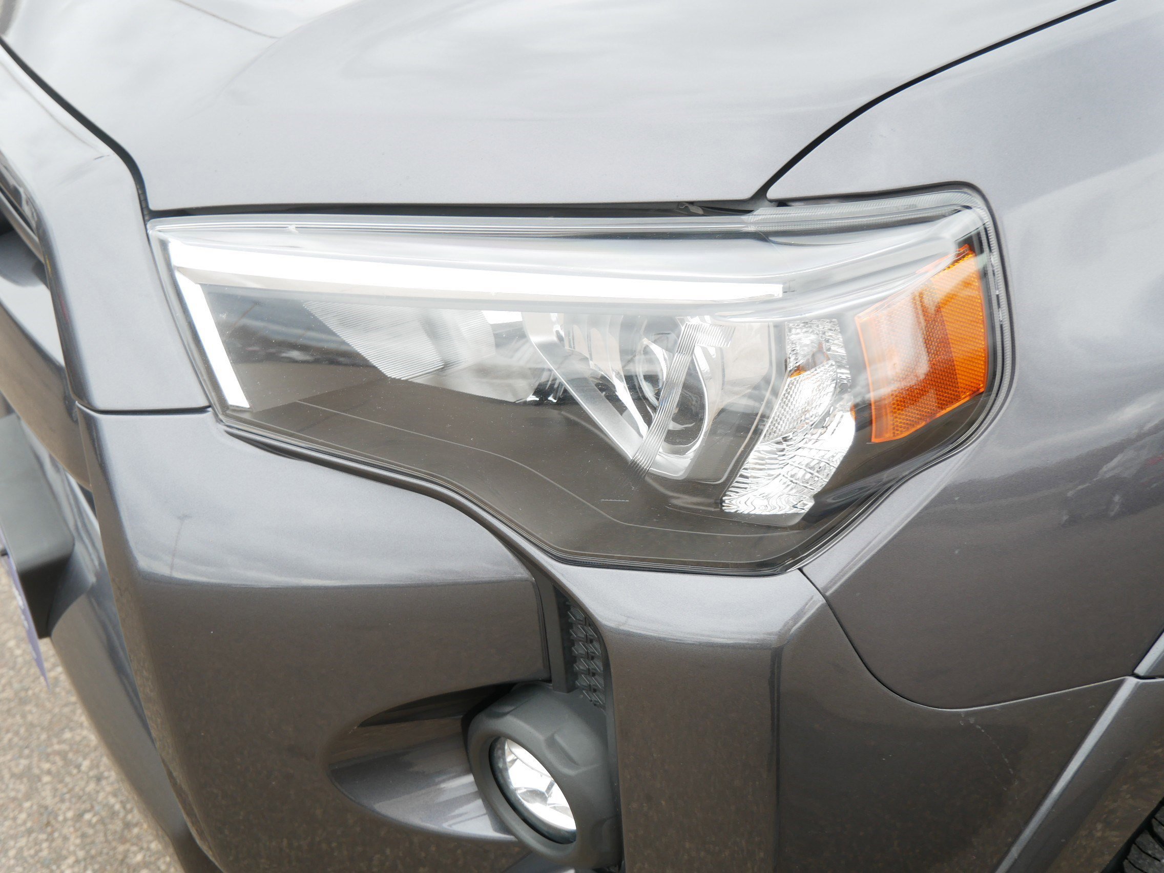 Used 2022 Toyota 4Runner SR5 AWD/4WD image 16