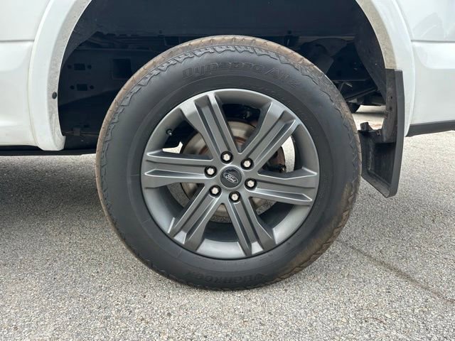 Certified 2020 Ford F150 Lariat w/ Equipment Group 502A Luxury image 33