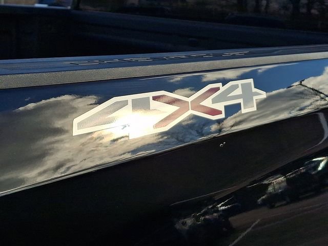 Used 2020 Chevrolet Silverado 1500 LT w/ All-Star Edition image 31