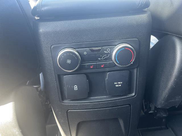 Certified 2022 Ford Explorer Platinum w/ Equipment Group 601A image 9