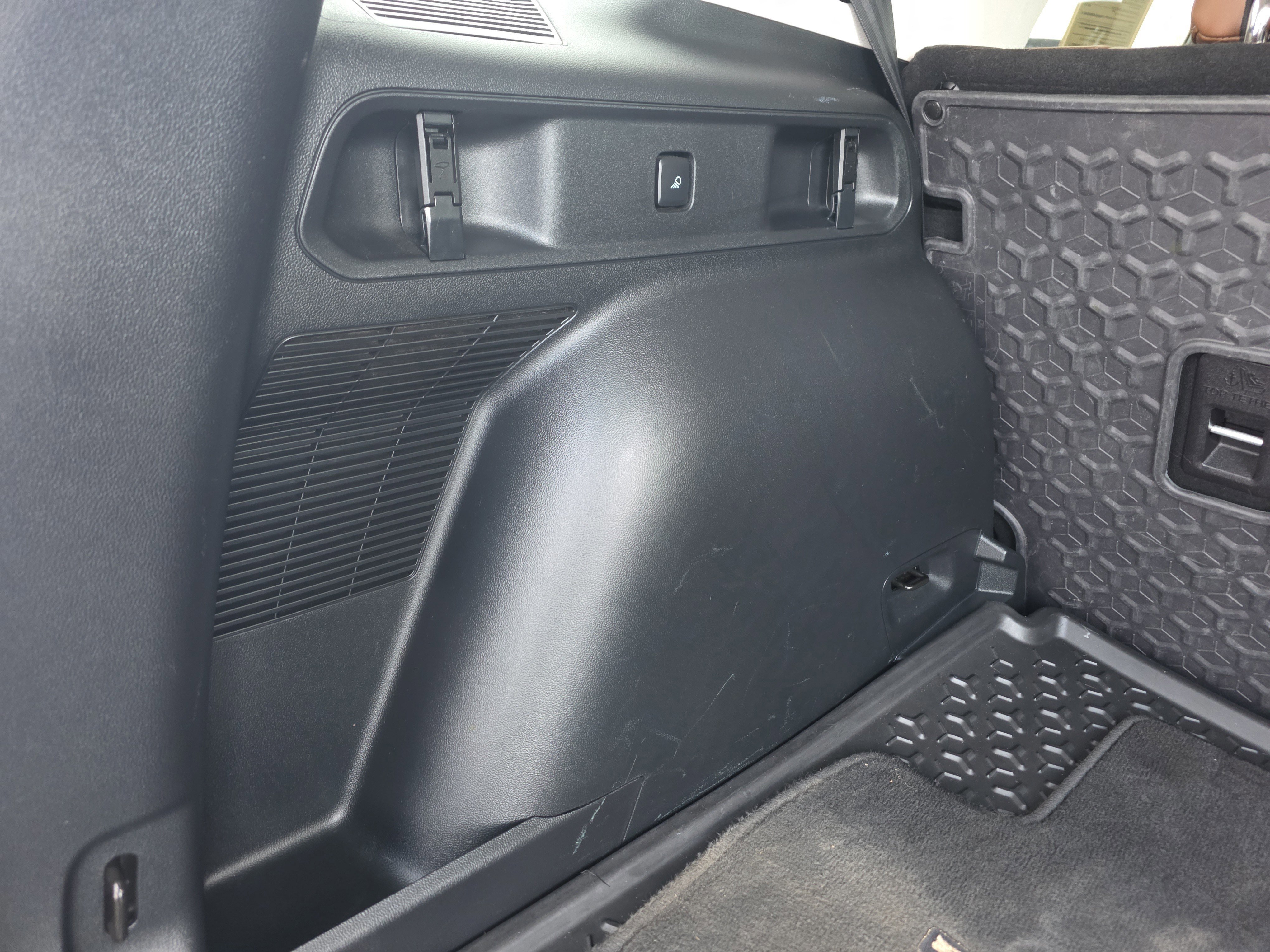 Certified 2021 Ford Bronco Sport Outer Banks w/ Outer Banks Package (96D) image 21