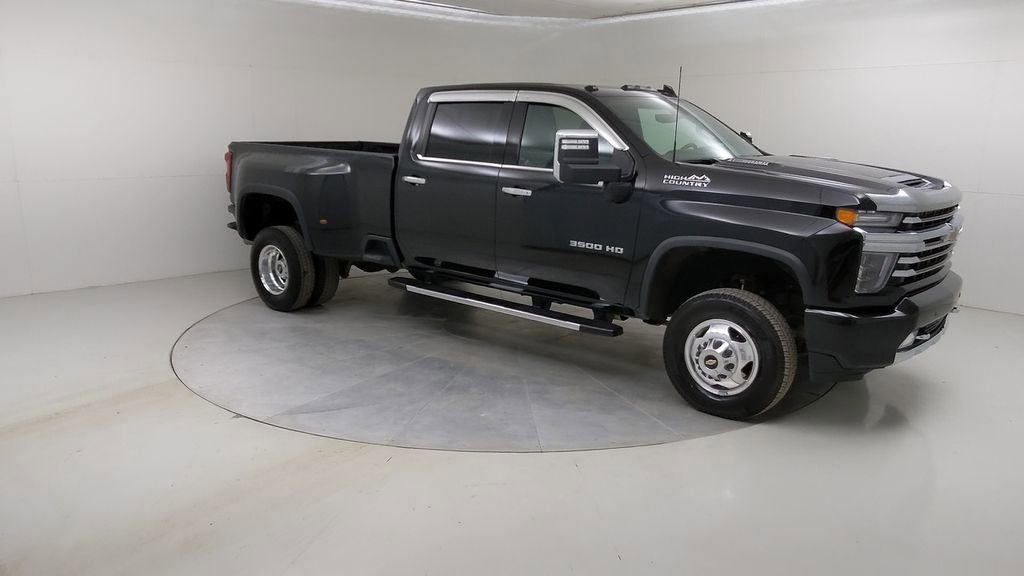 Used 2022 Chevrolet Silverado 3500 High Country image 12