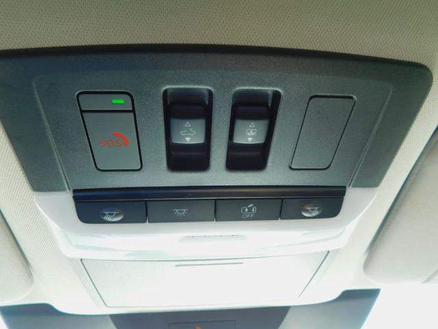 Used 2024 Nissan Pathfinder Platinum AWD/4WD image 25