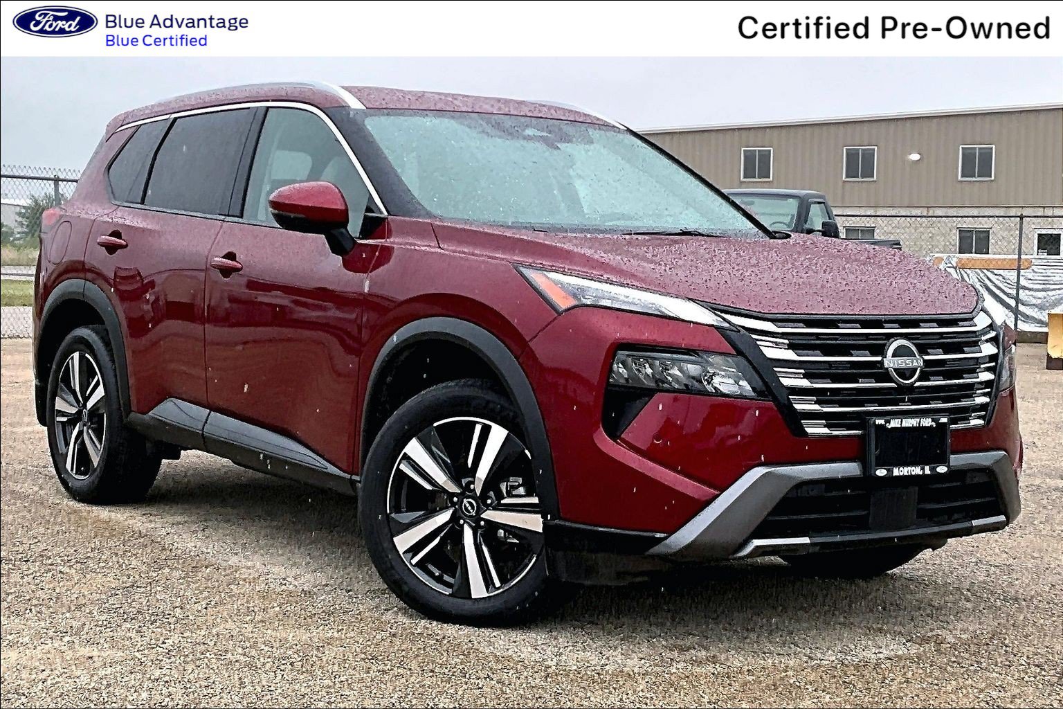 Used 2025 Nissan Rogue SL AWD/4WD image 37
