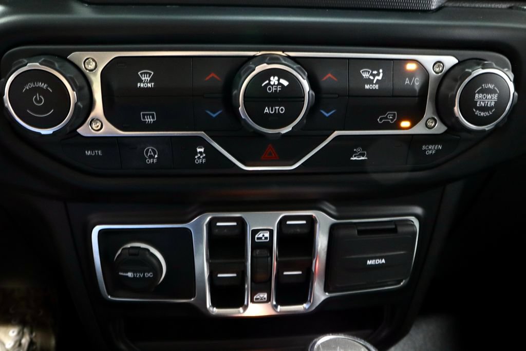 Used 2022 Jeep Wrangler Unlimited Sport AWD/4WD image 28