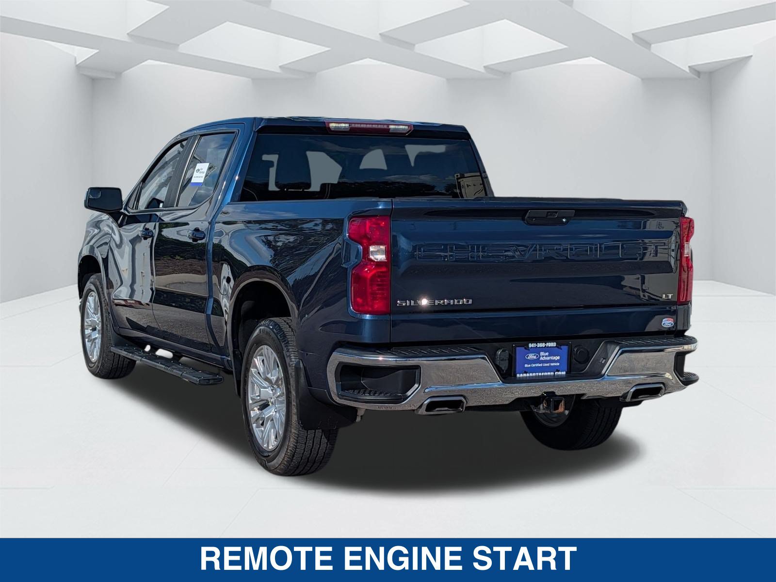Used 2021 Chevrolet Silverado 1500 LT AWD/4WD image 7