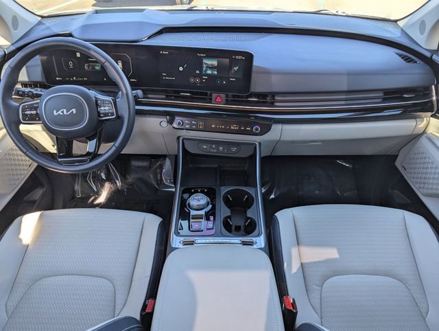 Used 2026 Kia Carnival SX Prestige image 17
