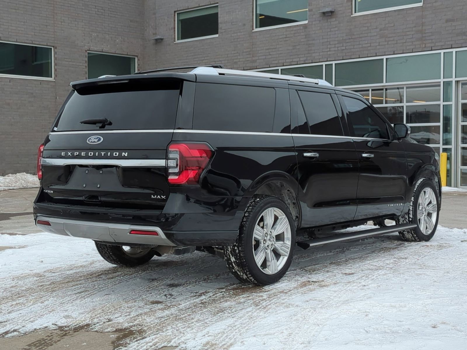 Certified 2023 Ford Expedition Max Platinum image 8