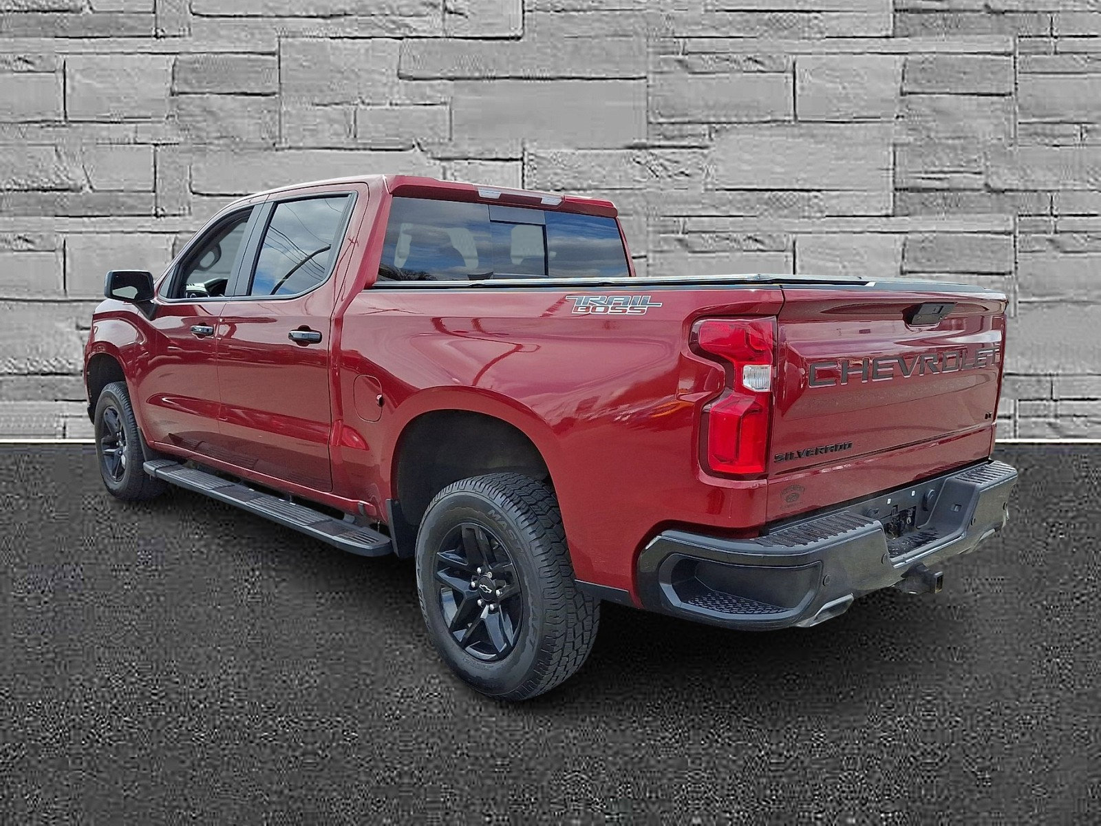 Used 2022 Chevrolet Silverado 1500 LT Trail Boss w/ Convenience Package II image 8