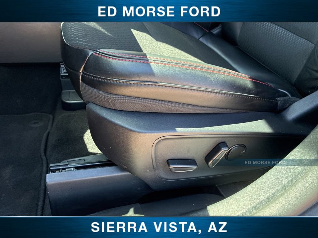 Certified 2025 Ford Escape ST-Line AWD/4WD image 14