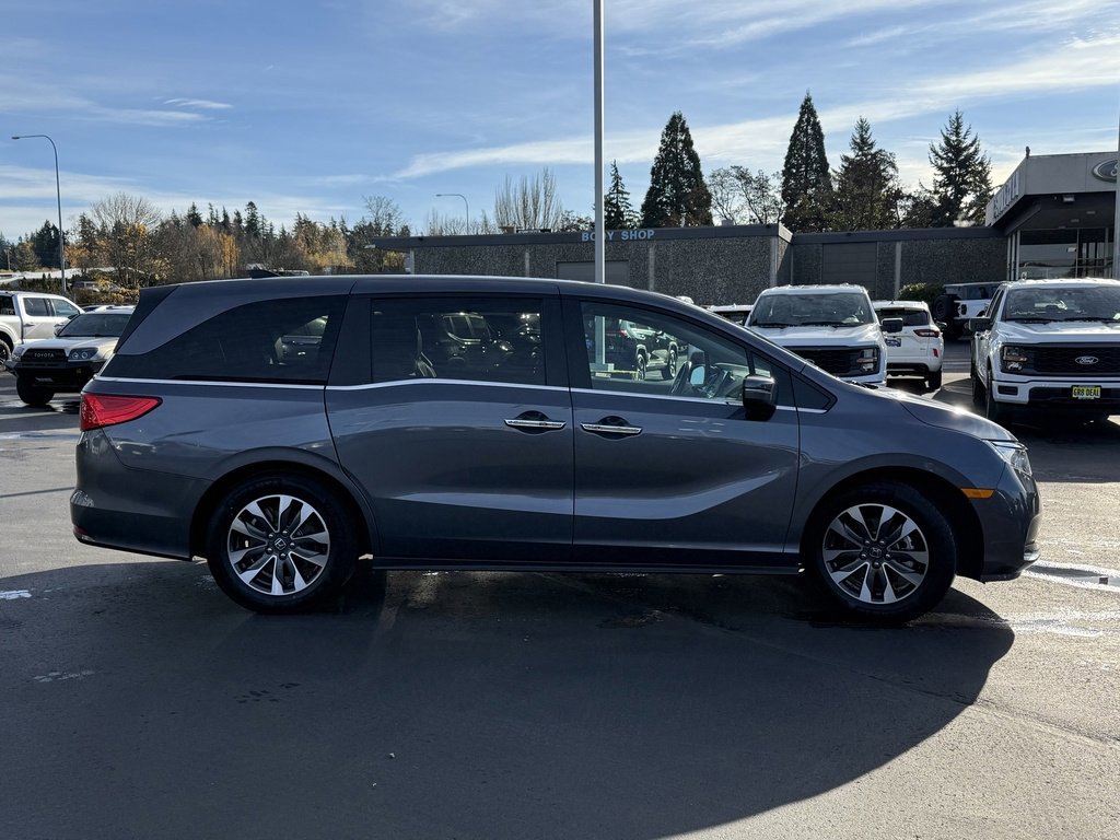 Used 2024 Honda Odyssey EX-L image 2