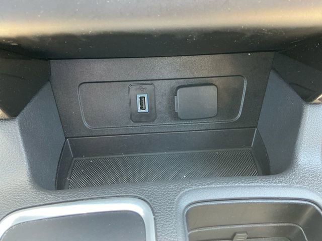 Certified 2017 Ford Escape Titanium FWD image 24