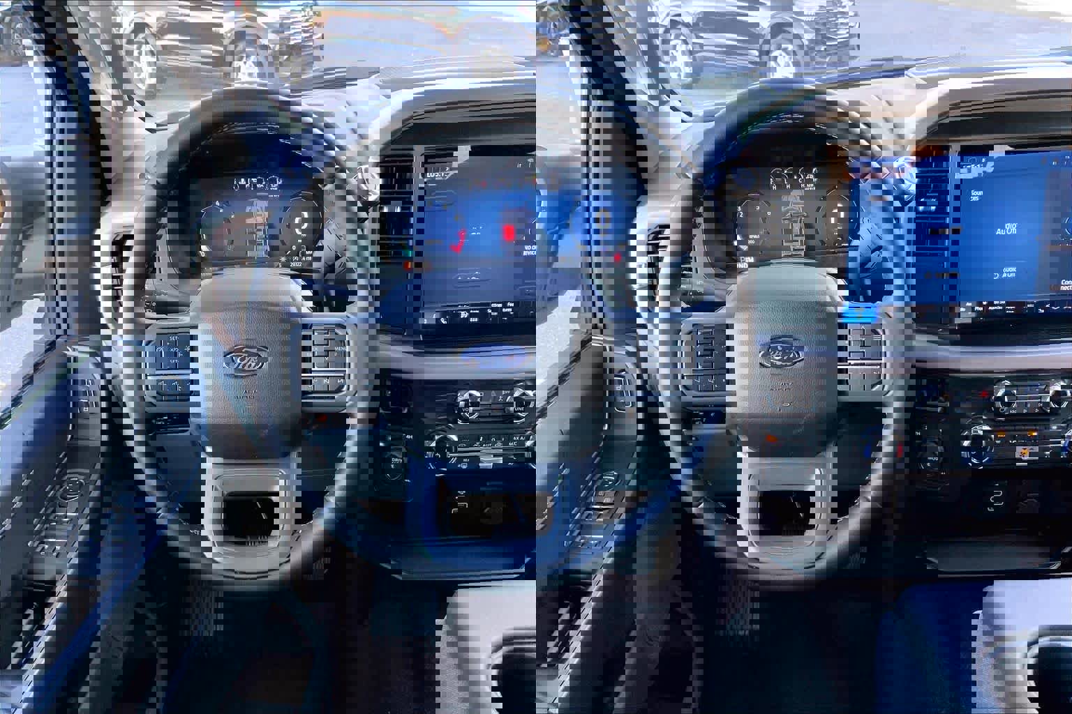 Certified 2025 Ford F150 XLT w/ Equipment Group 301A Standard image 6