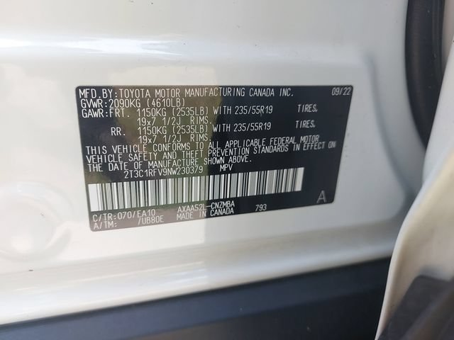 Used 2022 Toyota RAV4 XLE Premium FWD image 33