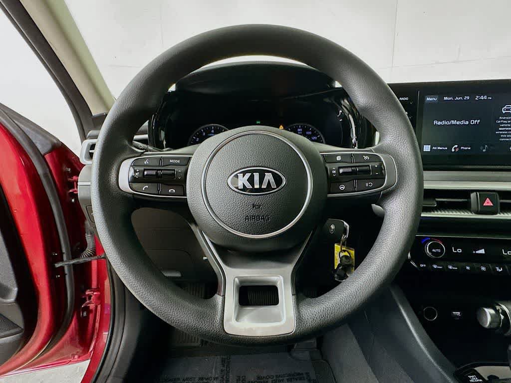 Used 2021 Kia K5 LX FWD image 15