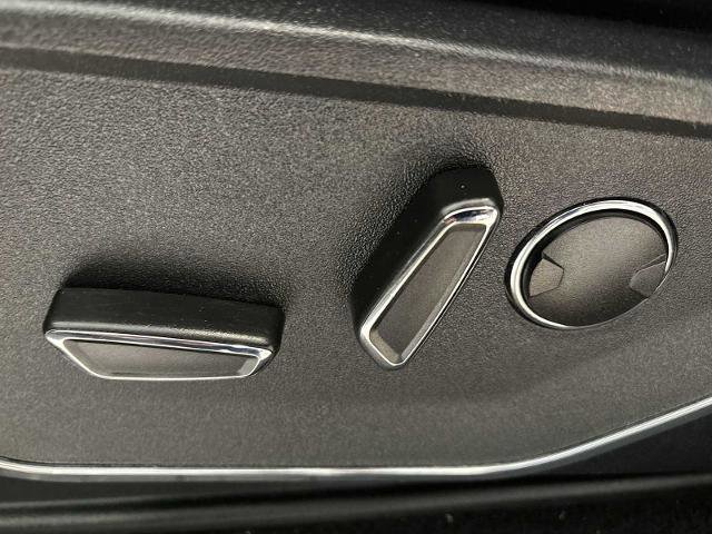 Certified 2023 Ford F150 Lariat w/ Equipment Group 502A High image 33