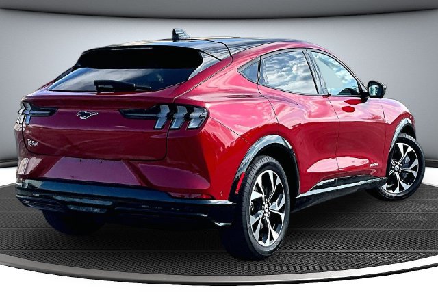 Certified 2021 Ford Mustang Mach-E Premium AWD/4WD image 6