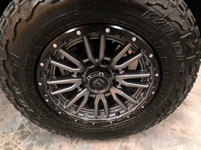 Used 2024 GMC Sierra 2500 AT4 w/ AT4 Premium Plus Package image 9