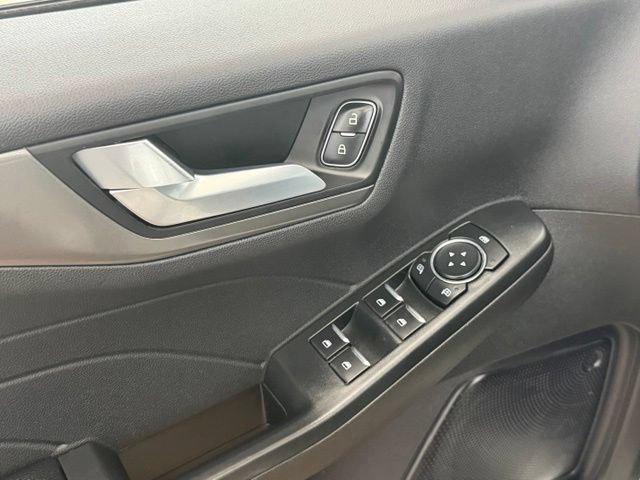 Certified 2024 Ford Escape SE FWD image 15