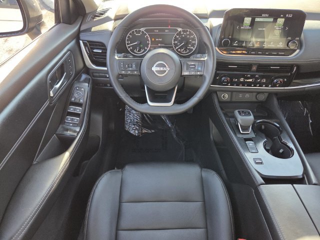 Used 2023 Nissan Rogue SL w/ SL Premium Package FWD image 14